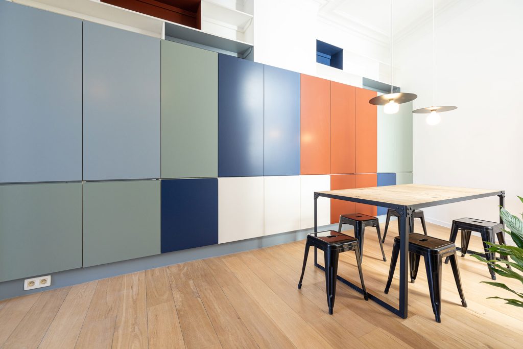 AVR291-rénovation-coliving-cuisine-bois-design-architecture-bruxelles-paralax