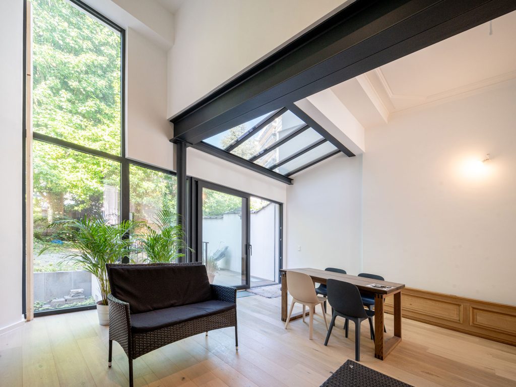 Verenose-15-rénovation-maison-salon-bois-design-architecture-bruxelles3